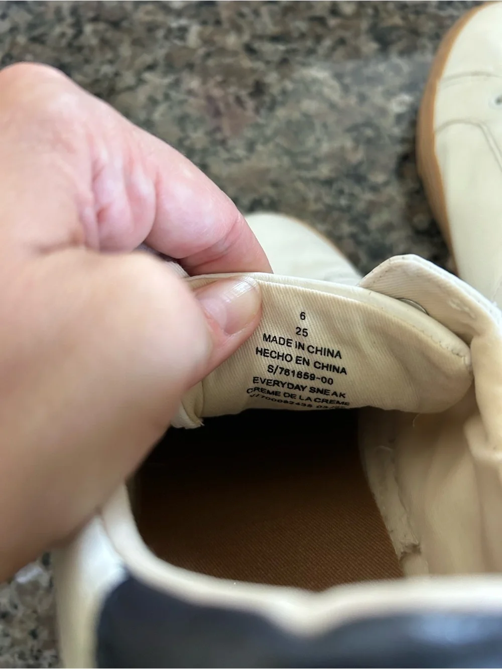 Old Navy Cream Lace-Up Kids' Sneakers with Gum Sole